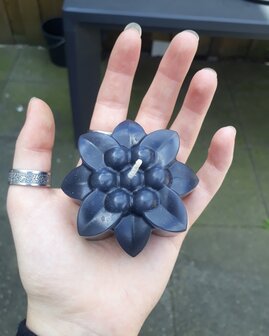 Gothic flowers
